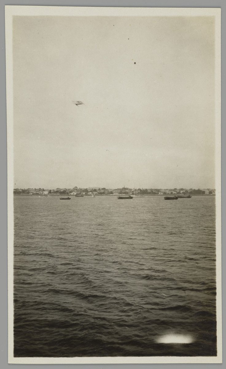 Entering Melbourne harbour in early morning (1925–35)