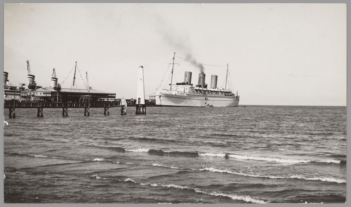 Port Melbourne pier (1935–39)