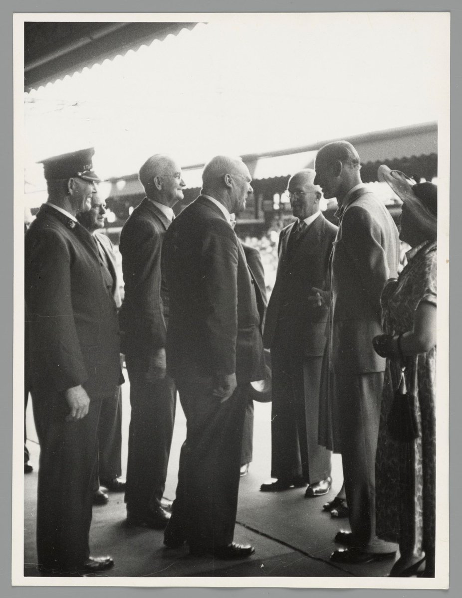 Queen Elizabeth and Prince Philip at Flinders Street Railway Station, Melbourne City (1954)