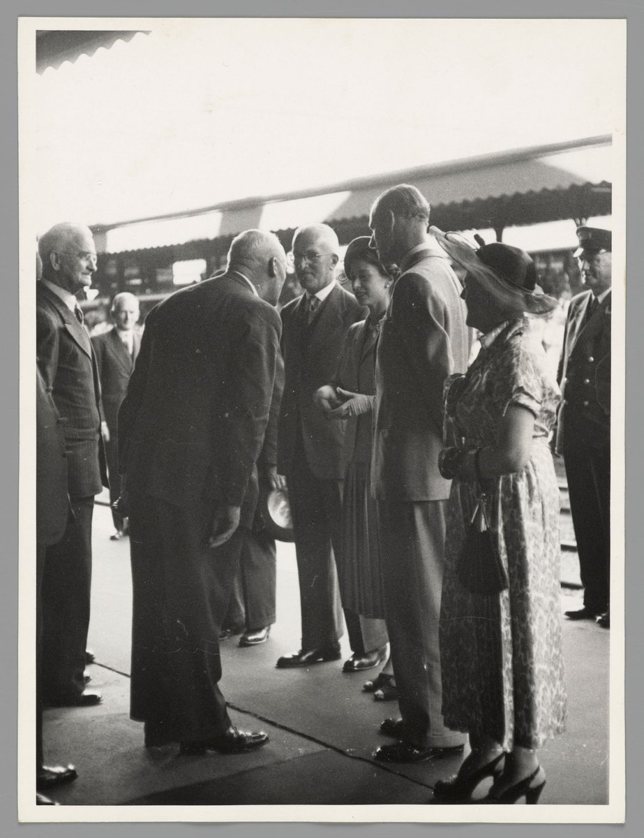 Queen Elizabeth and Prince Philip at Flinders Street Railway Station, Melbourne City (1954)