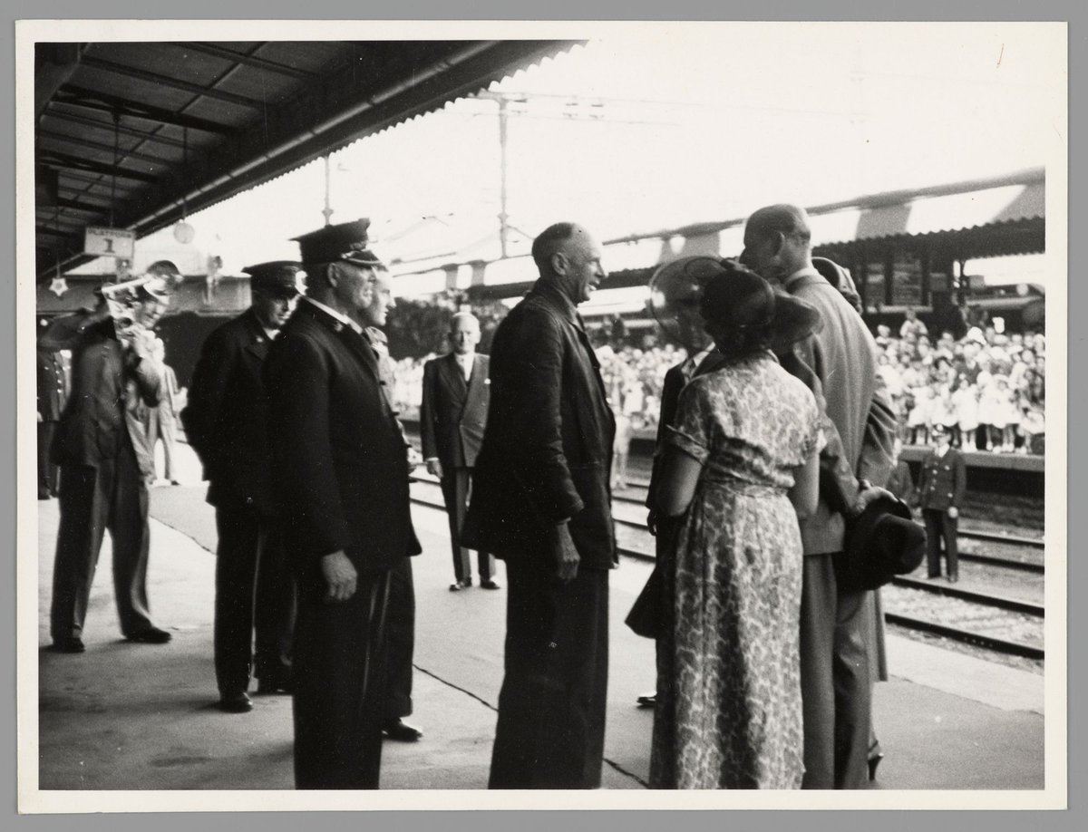 Queen Elizabeth and Prince Philip at Flinders Street Railway Station, Melbourne City (1954)