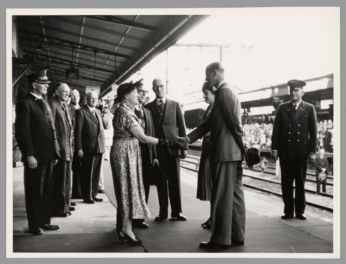 Queen Elizabeth and Prince Philip at Flinders Street Railway Station, Melbourne City (1954)