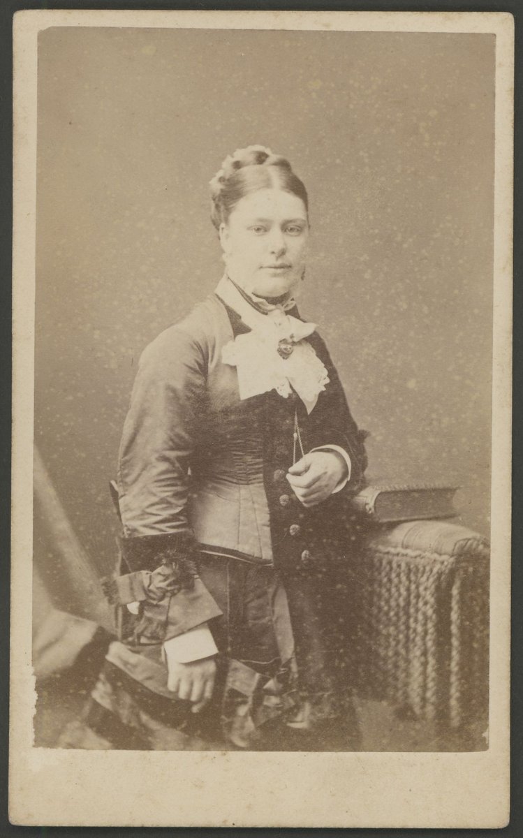 Studio portaits by Hibbling, Melbourne, Victoria (1873–77)