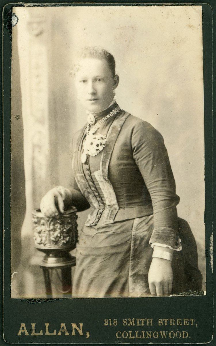 Portrait photographs of young women taken by Mark Joseph Allan, Collingwood, Vic (1888–1900)