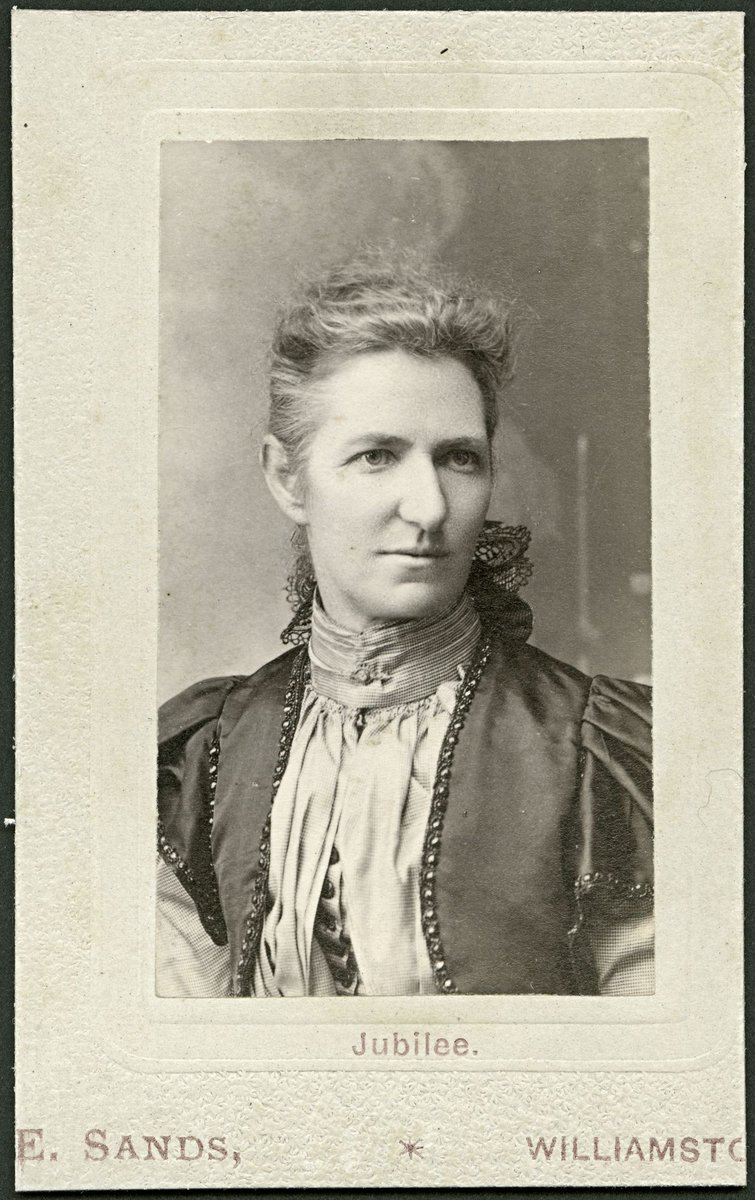Portrait photographs by Edward Sands of Bourke Street, Melbourne and Williamstown (1878–1914)