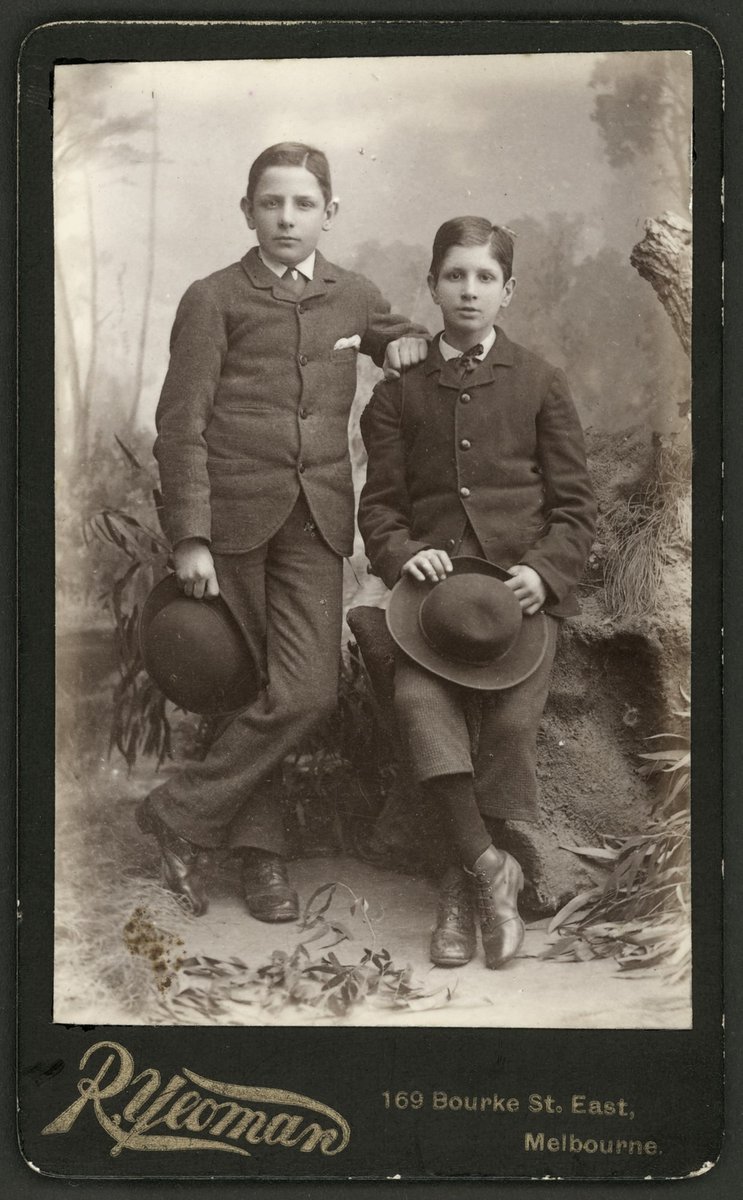 Portrait photographs by Richard Yeoman of Bourke Street, Melbourne and Emerald Hill, South Melbourne (1882–1915)