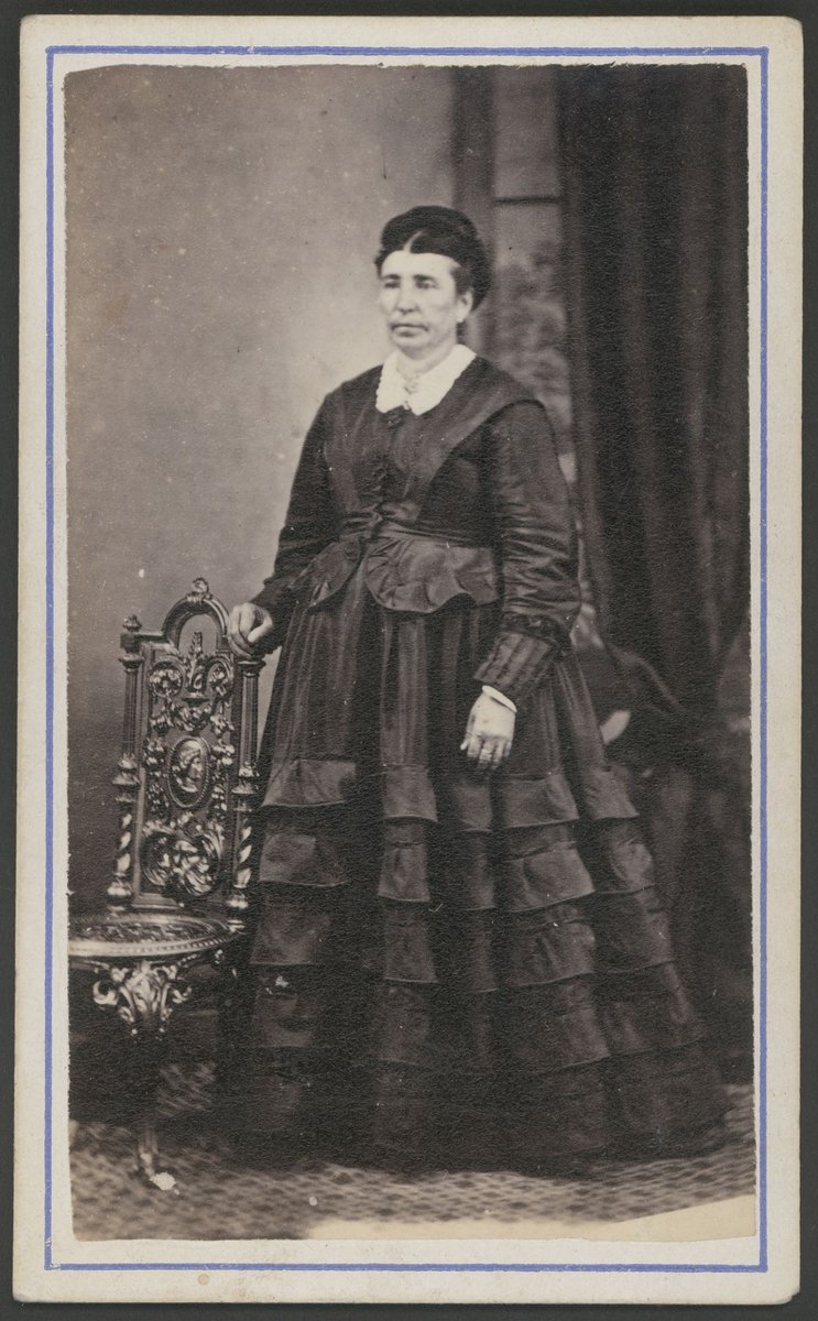 Studio portraits by Professor Hawkins in Melbourne, Victoria (1876–82)
