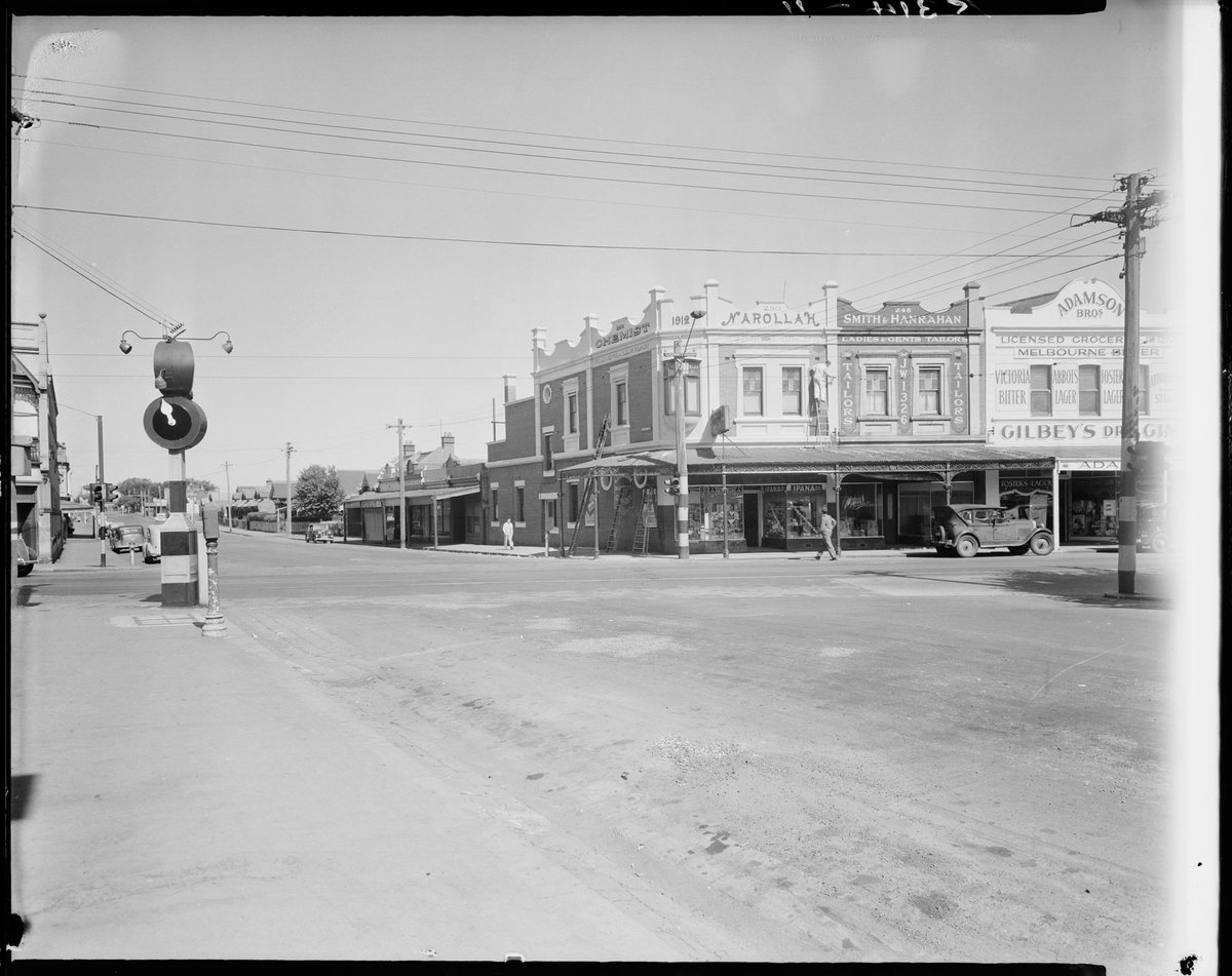 St. Georges Rd., North Fitzroy, at intersection with Scotchmer St, Fitzroy North (c. 1949)