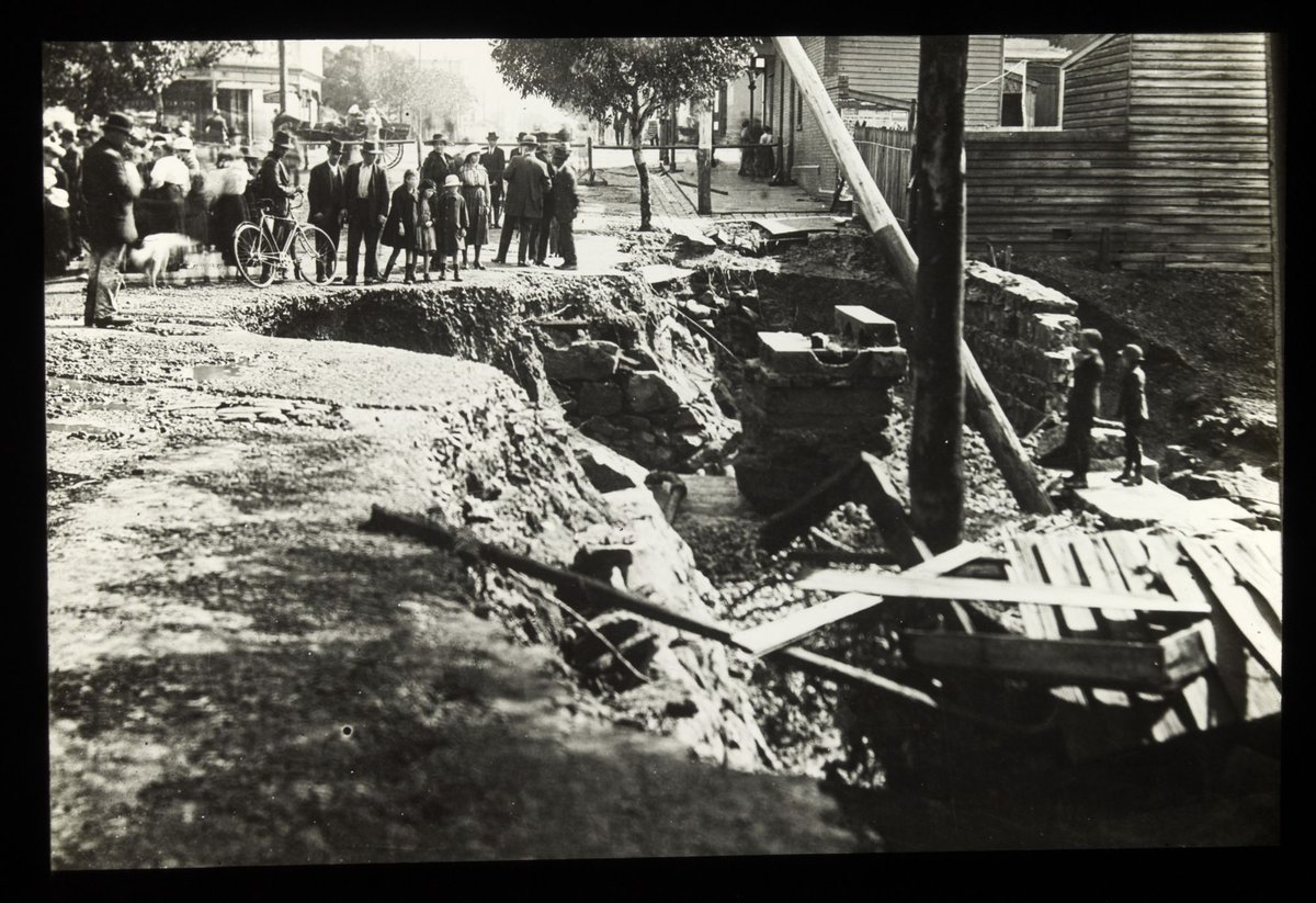 Flood damage, (flood 1891?), [Melbourne] Victoria (c. 1891)