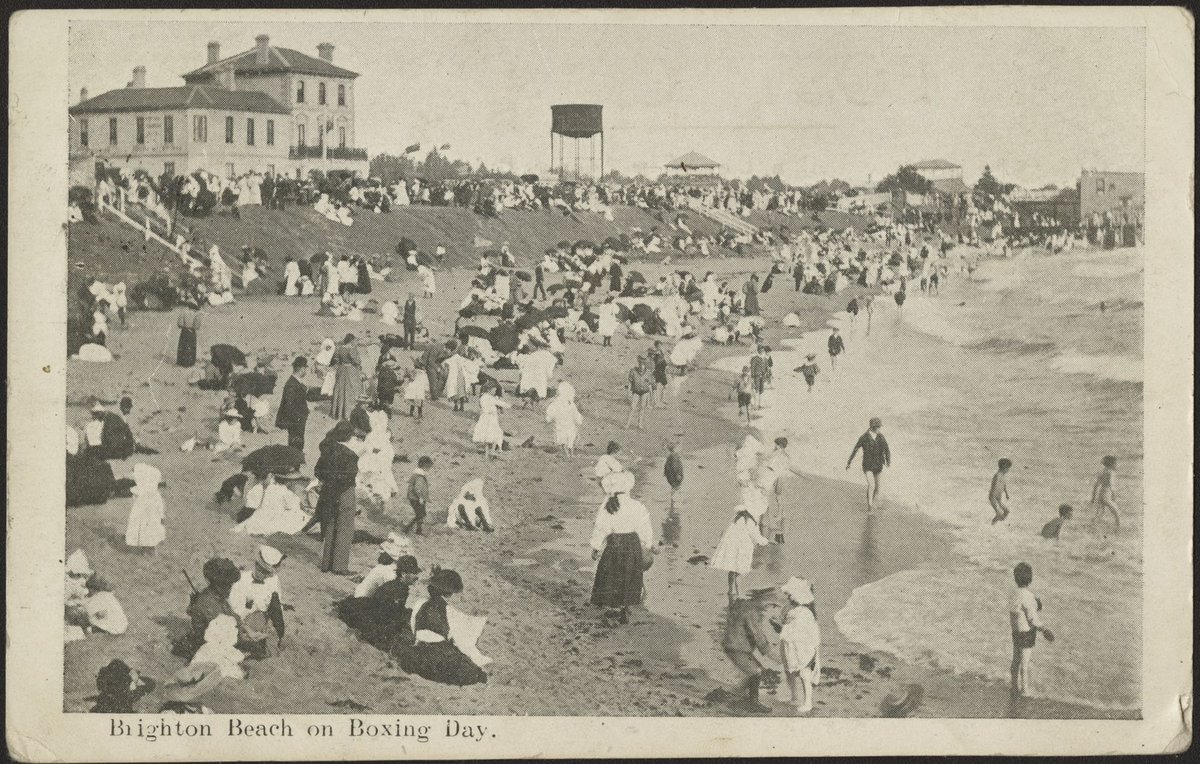 Brighton Beach on Boxing Day (1904–05)