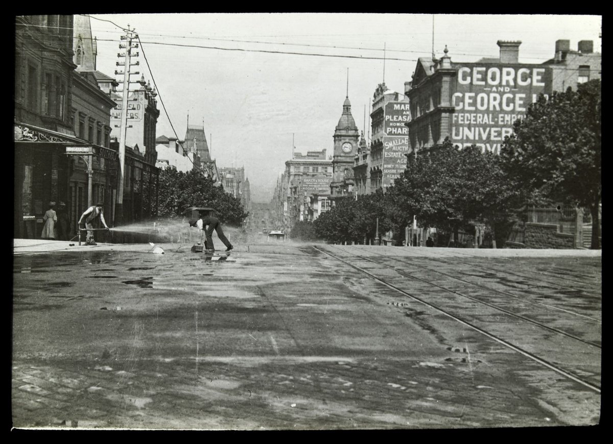 Collins Street [looking west from middle of Russell Street], Melbourne City (1900–05)