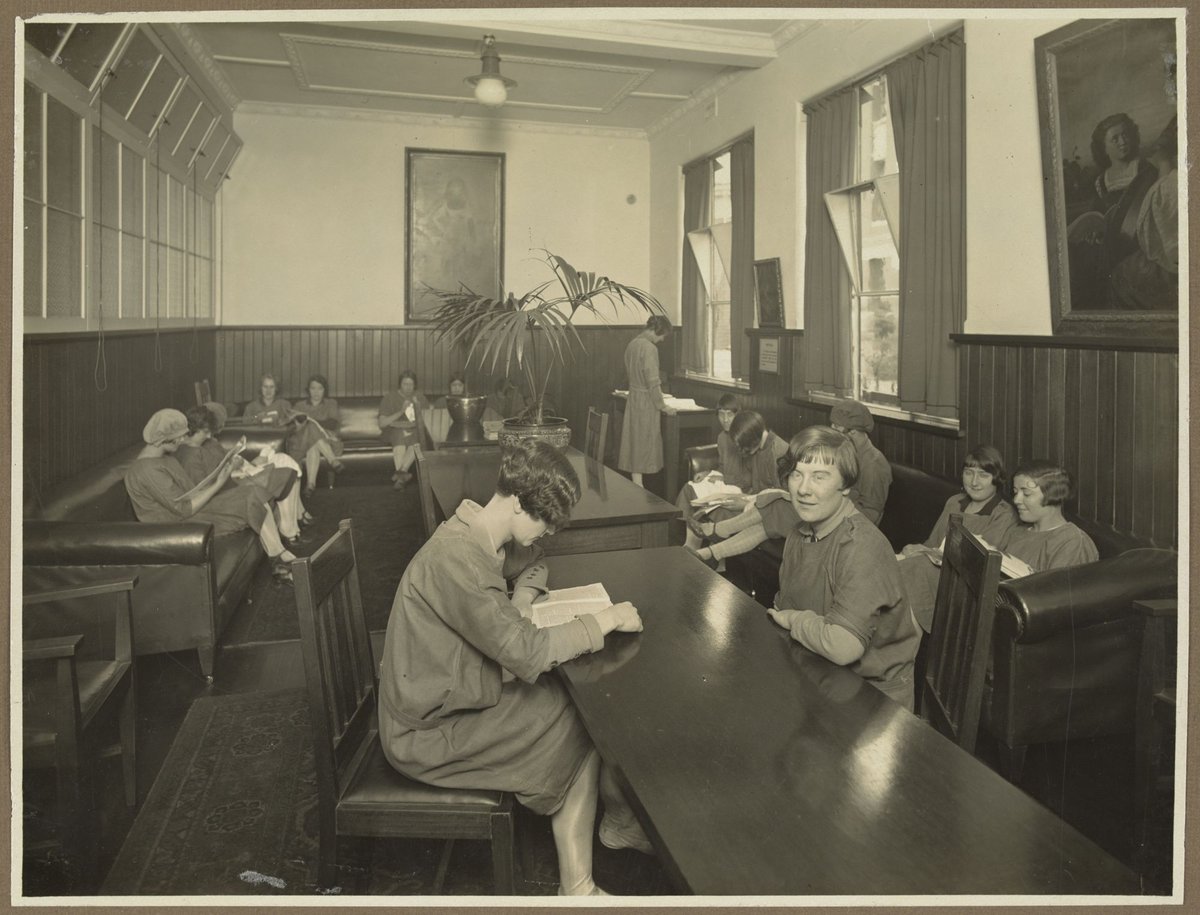 Female employees of Bryant & May, Richmond, in the Women's Club Rooms (1920–30)