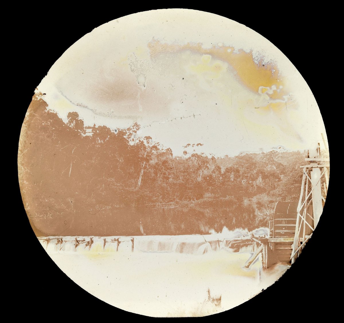 McVeigh's water wheel on the Yarra River, Victoria (1909)