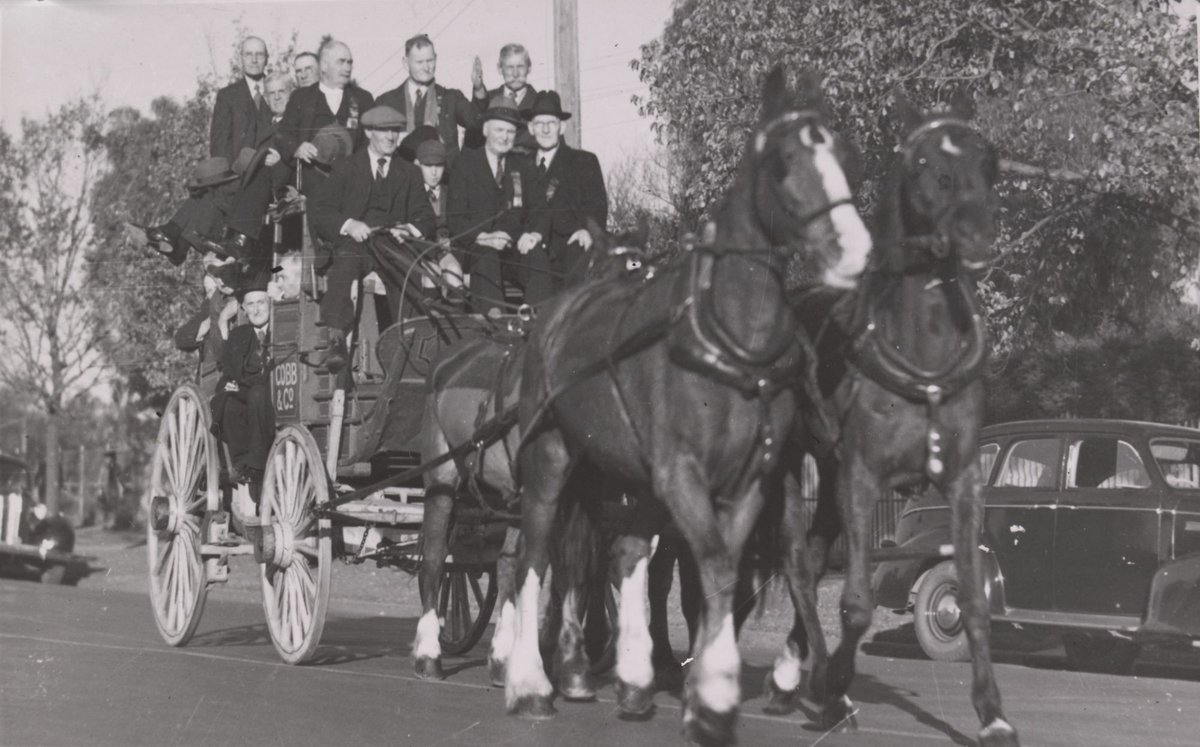A Pilgrimage to the graves in St. Kilda Cemetery, Melbourne, of dead Cobb & Co. drivers ... by members of the Cobb & Co. Driver's Association, St Kilda (1940)