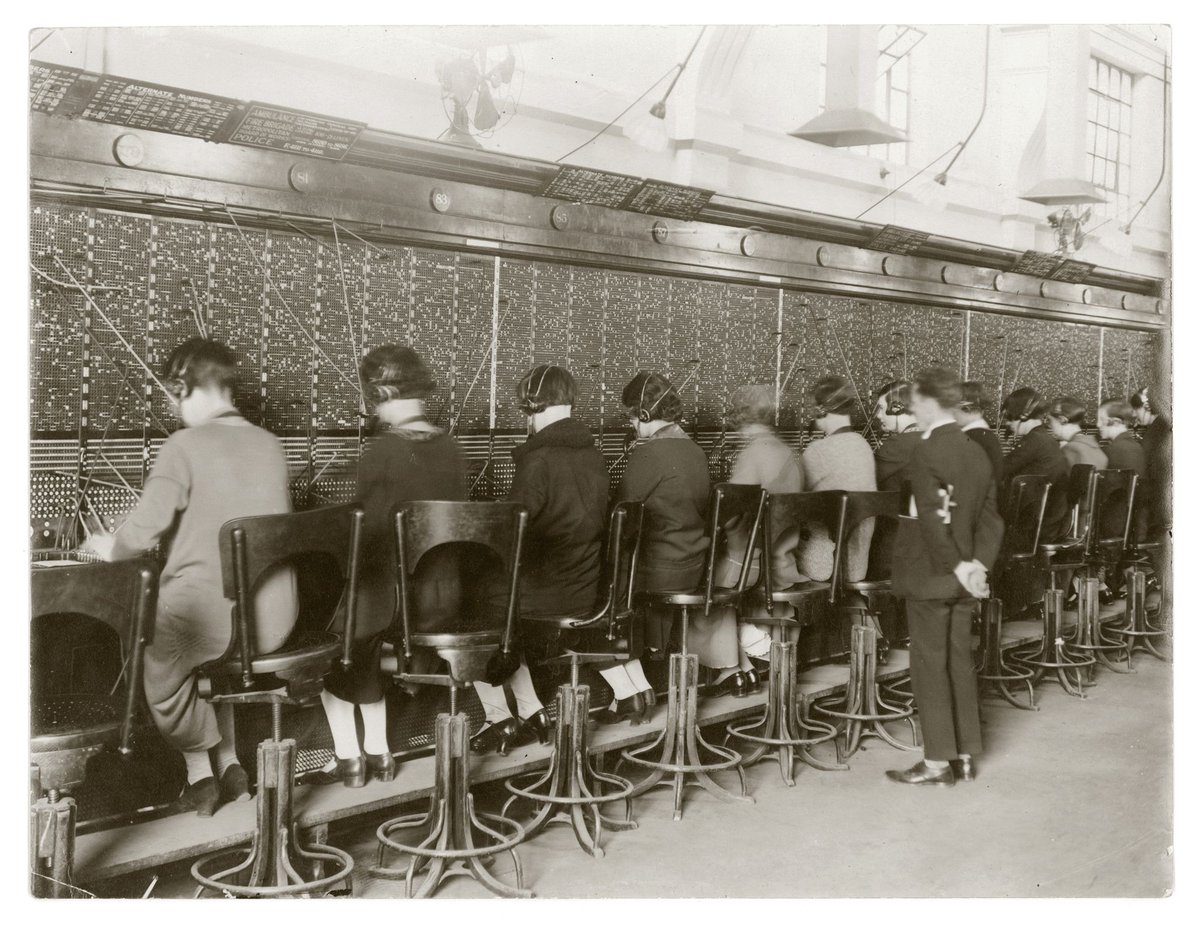 Workers at the Central Telephone Exchange, Melbourne (c. 1930)