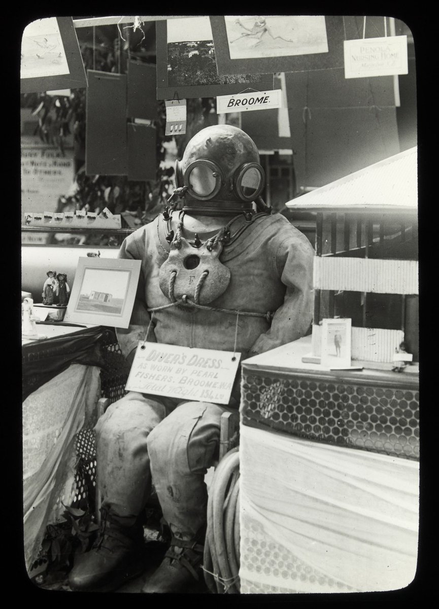 Stall exhibit at Missions Bazaar?, Melbourne Town Hall, Melbourne City (1915–24)
