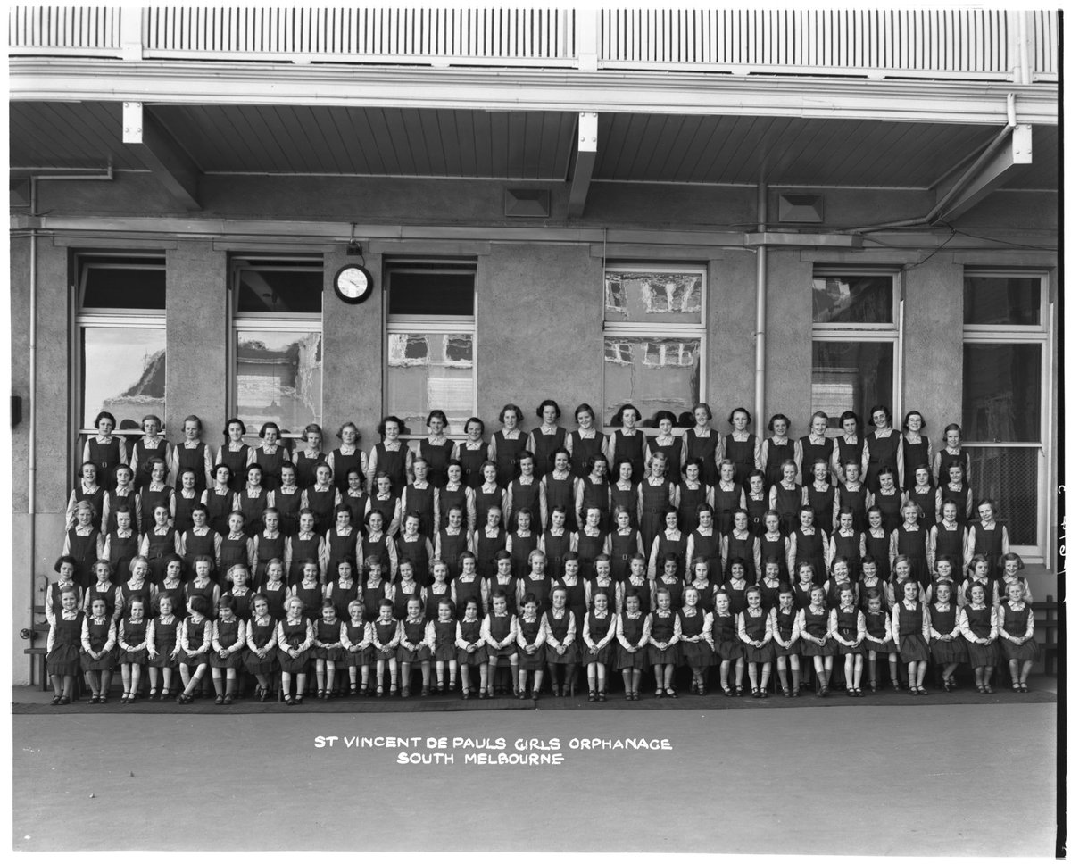 "ST VINCENT DE PAULS GIRLS ORPHANAGE, SOUTH MELBOURNE Vic." (1940?)