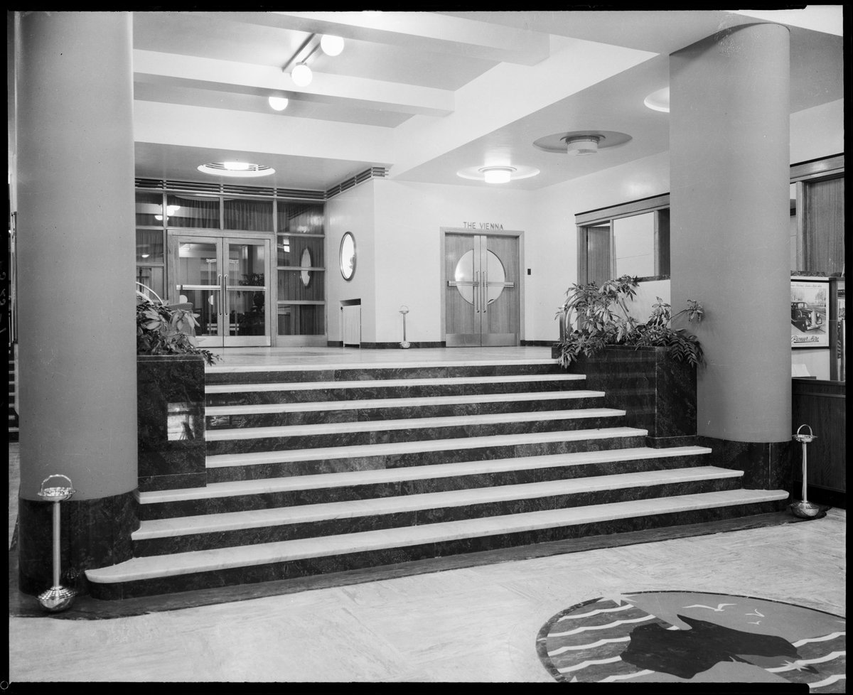 Hotel Australia, 262-270 Collins Street, Melbourne, Melbourne City (c. 1940)