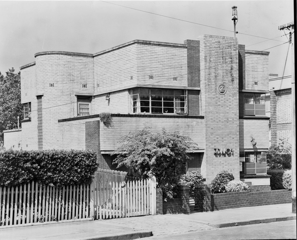 St. Kilda Rd. Police Station, 1A Bowen Crescent, off 396 St. Kilda Road, Melbourne, Melbourne City (1948)