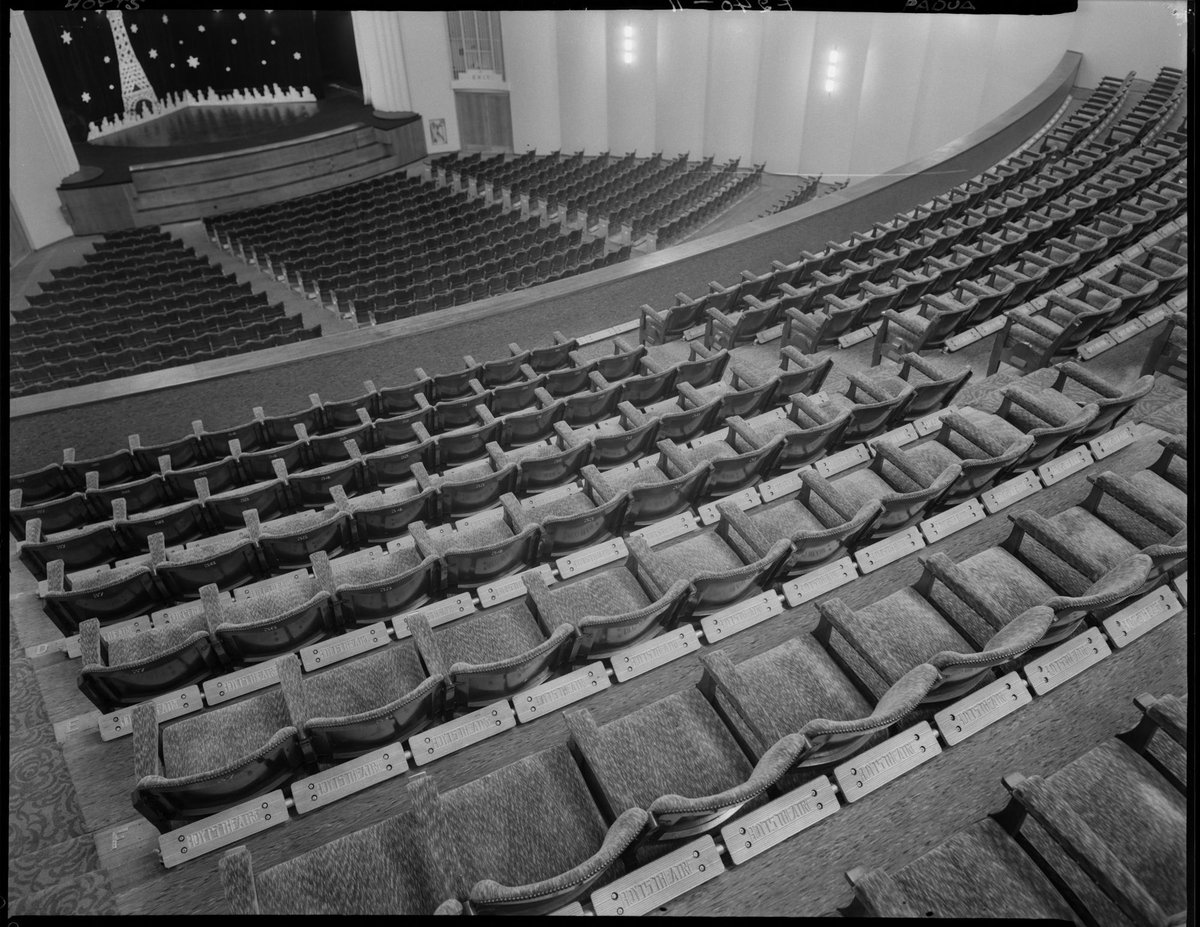 "Padua Theatre, Brunswick, operated by Hoyts Theatres." (1937)