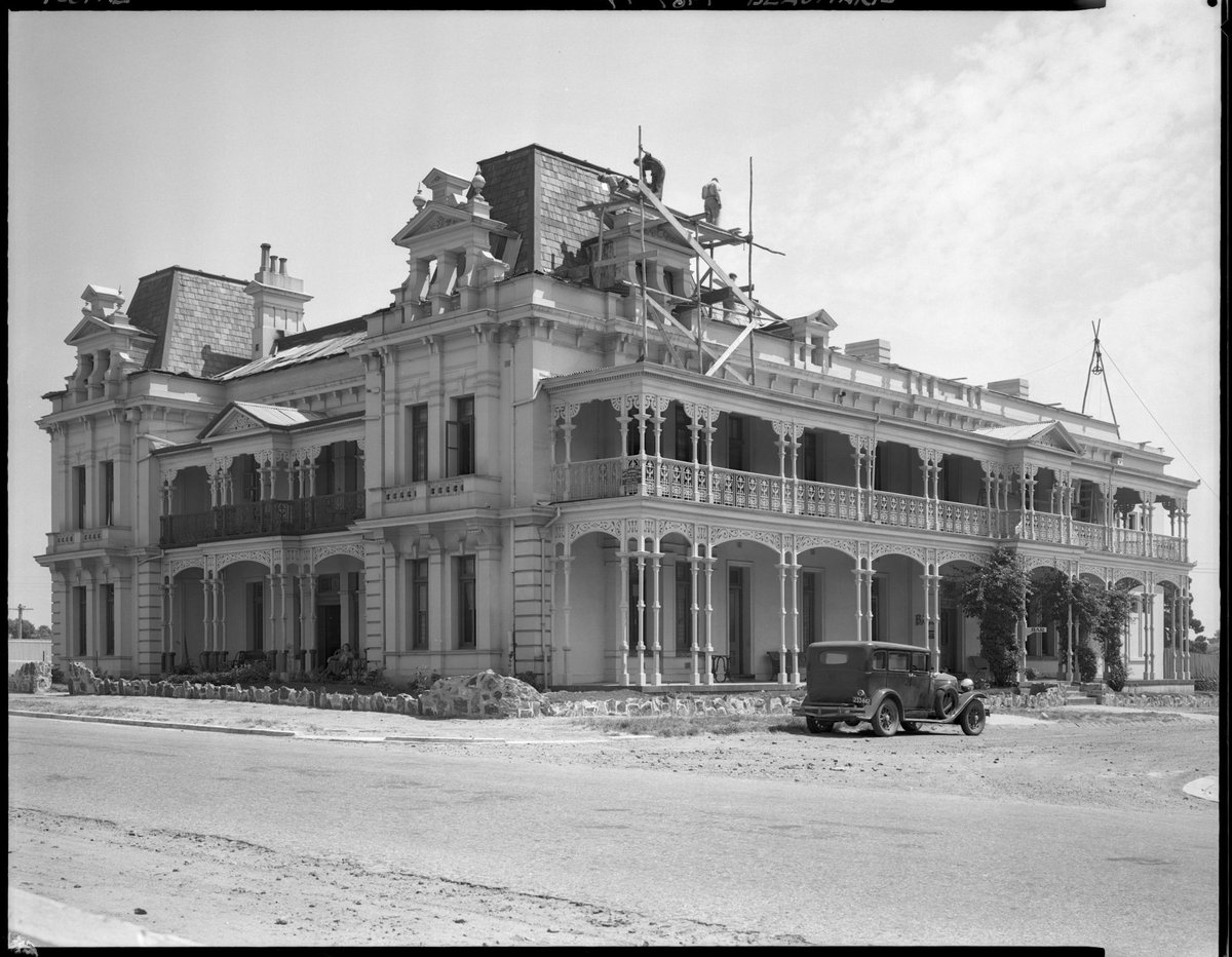 Beaumaris Hotel (1937)