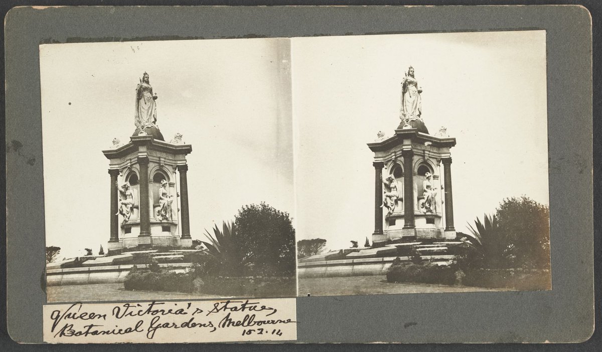 Queen Victoria's Statue, Botanical Gardnes, Melbourne (1914)