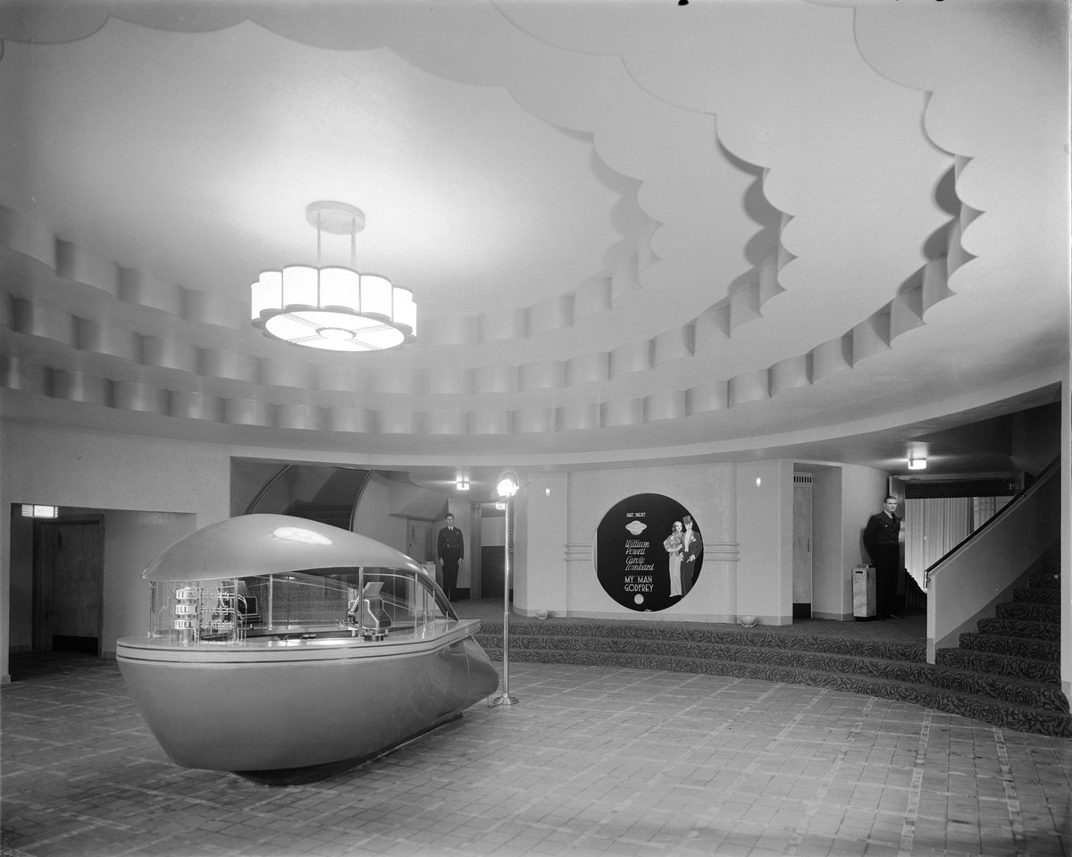 "Padua Theatre, Brunswick, operated by Hoyts Theatres." (1937)