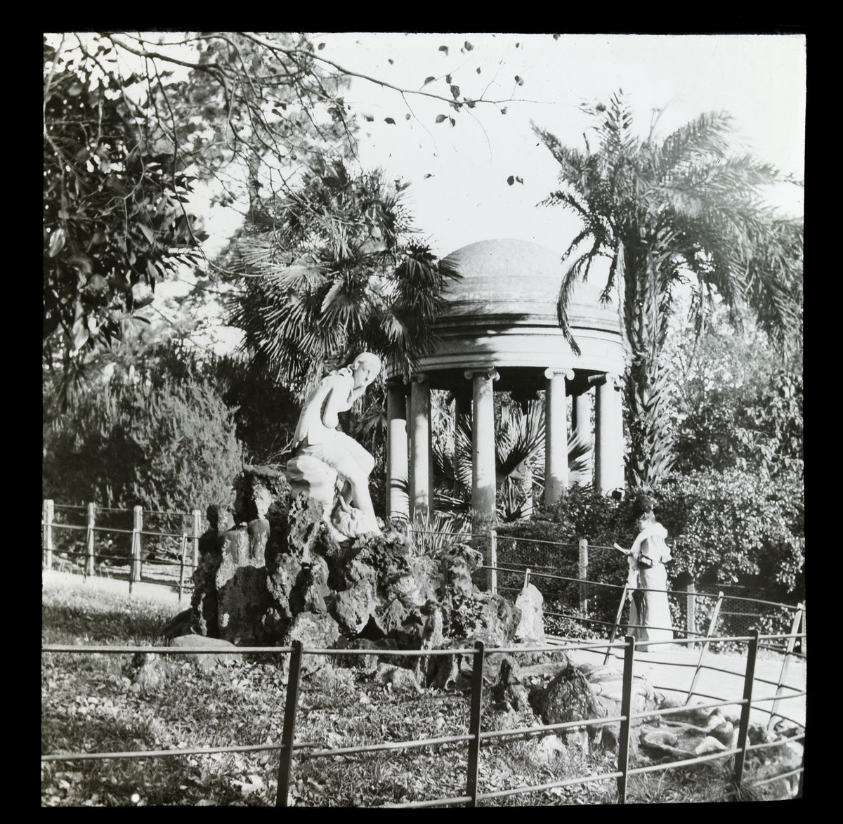 Tempietto and grotto in the Fitzroy Gardens, East Melbourne (1906–14)