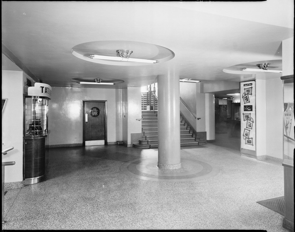 Foyer of the Australia Cinema and Tatler Newsreel Theatre and stairs to Collins Street, Melbourne City (1950)
