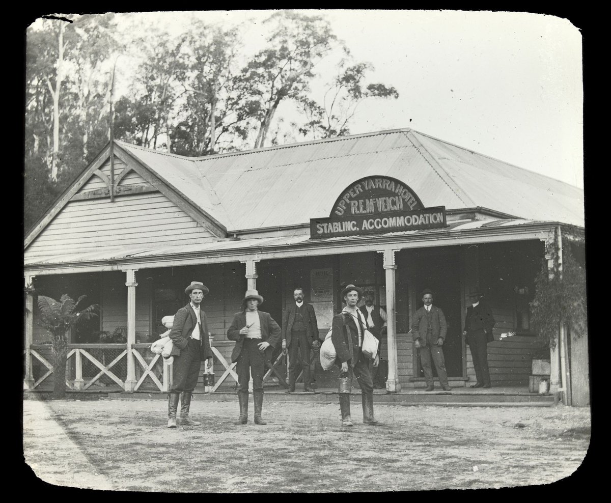 Upper Yarra Hotel, proprietor R. E. McVeigh, beside the Yarra River (1909)