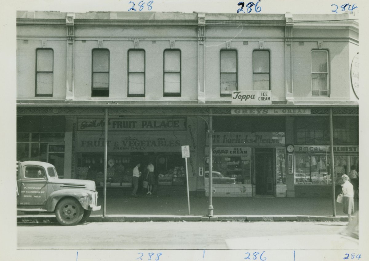 "284-298 Clarendon Street, South Melbourne" (1967)