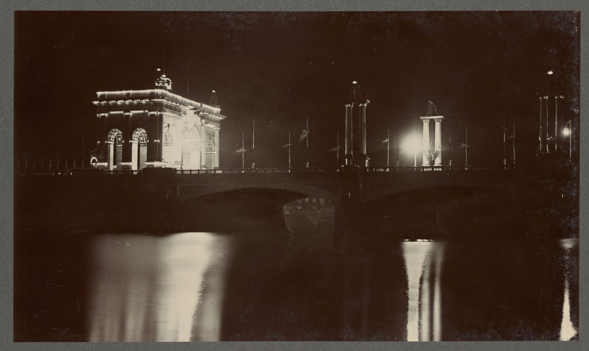 THE CITY ARCH. Eastern aspect of illumination from the Yarra Yarra River (1901)