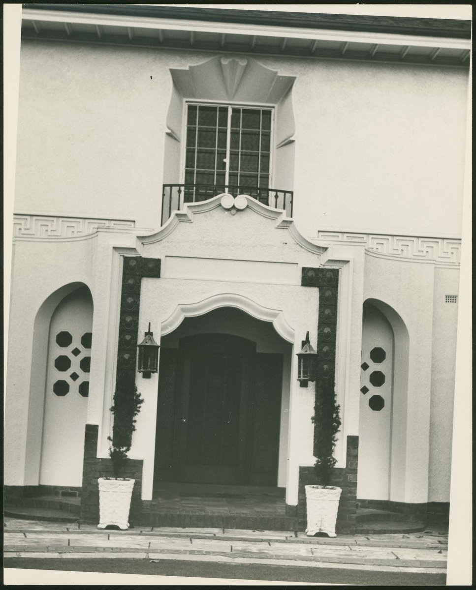 Doorway and window, Irving Road, Toorak, Vic (1973)