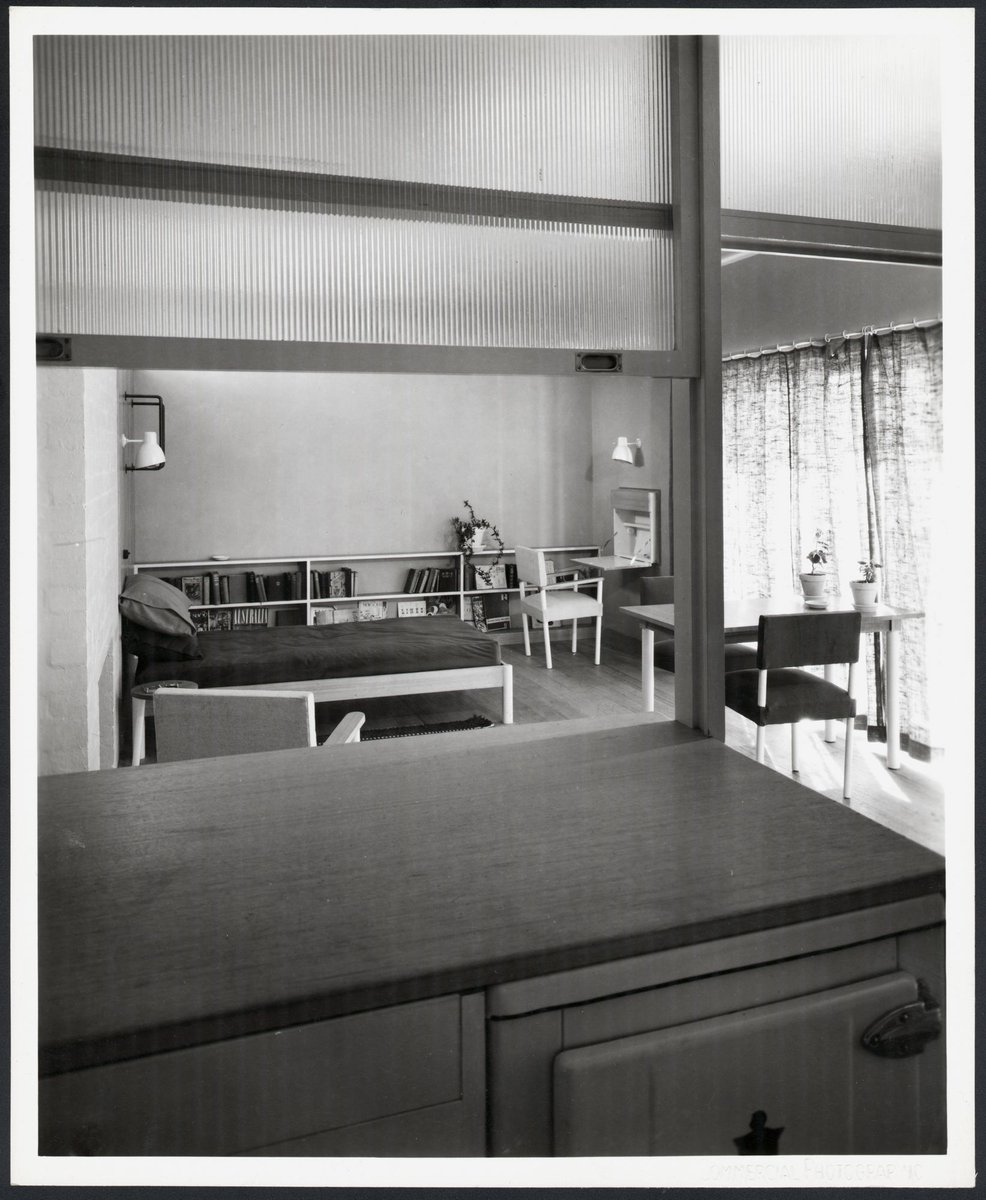 Clendon, batchelor flats, Armadale, Victoria (1939)