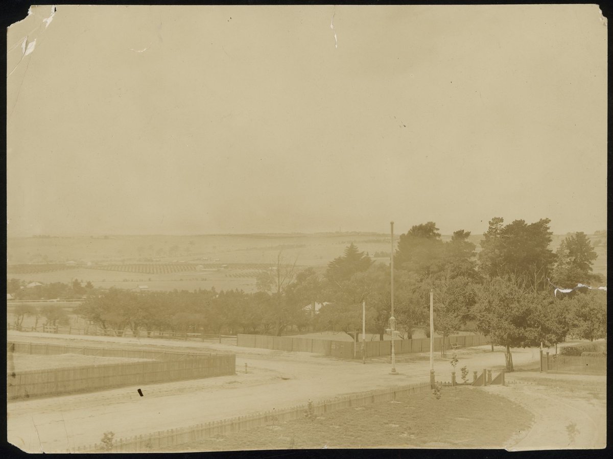 Intersection of Burke and Whitehorse Roads, Balwyn (c. 1910)