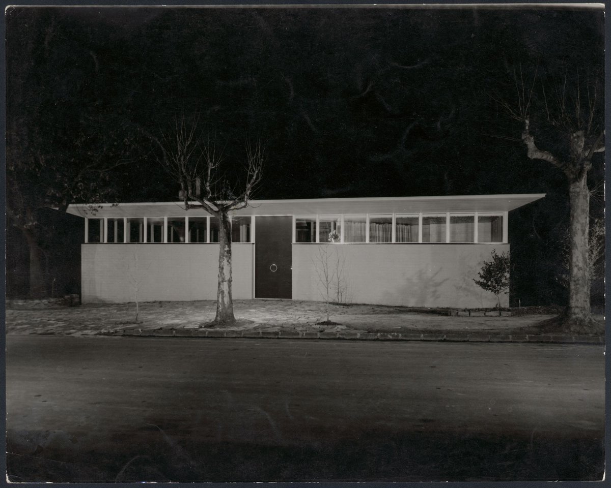 24 Hill Street, Toorak (1952–53)