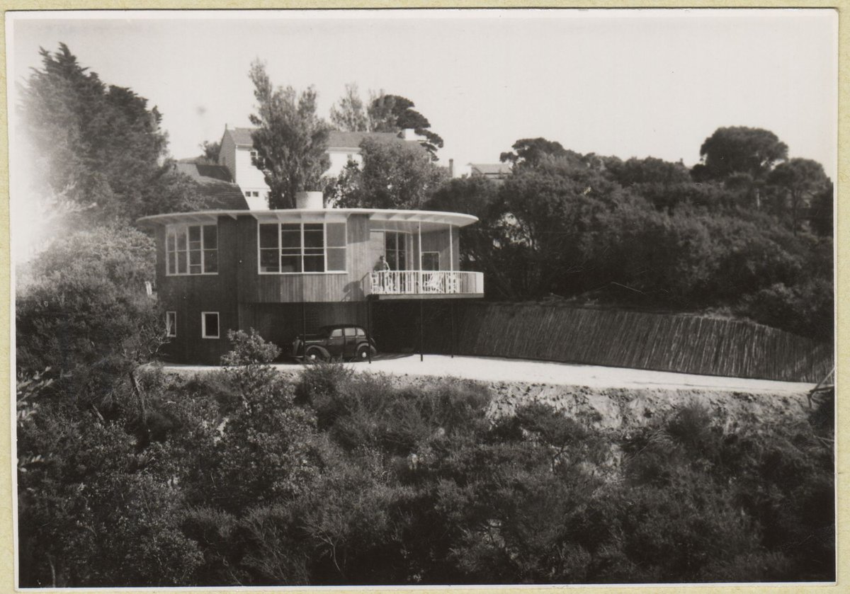 Henty House, Frankston, Victoria (1950–51)