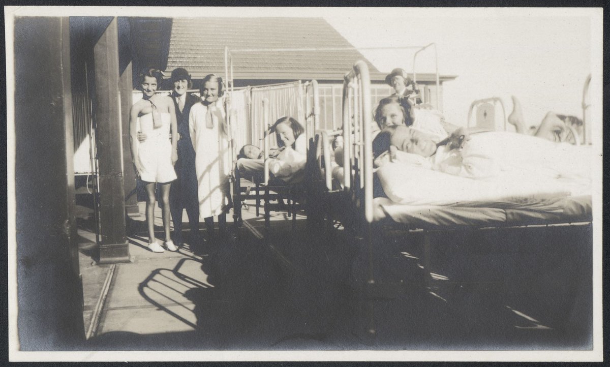 Lady Gowrie and Mrs Duffy visit children at the Children's Orthopaedic Hospital, Frankston (1937)