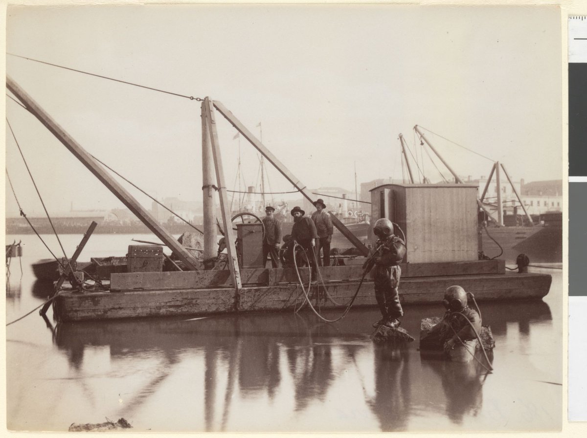 Divers, River Yarra, Yarra River (1876–94)