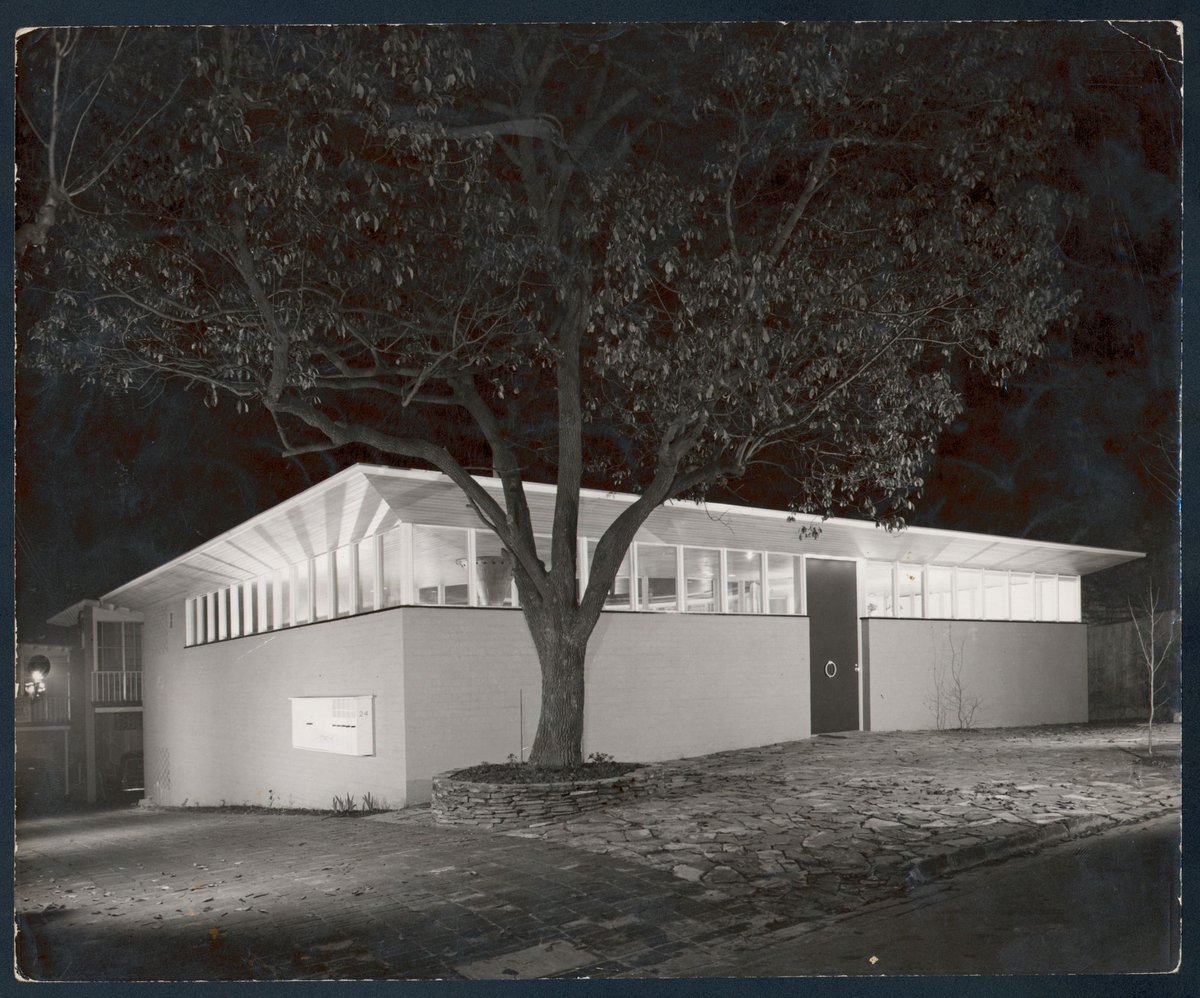 24 Hill Street, Toorak (1952–53)