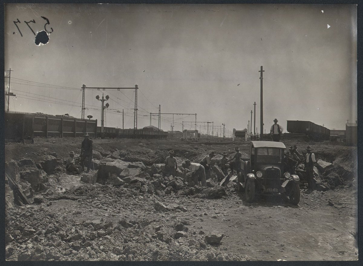 South Kensington to West Footscray, earthworks (1927–28)