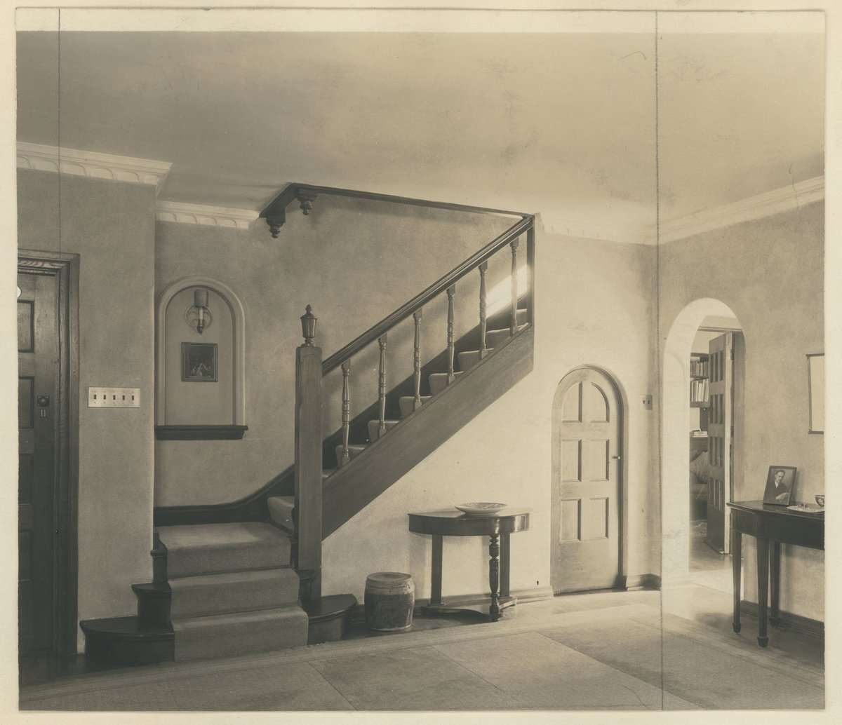 Residence of Marcus W. Martin Esq. Glyndebourne Avenue Toorak Vic (1928)