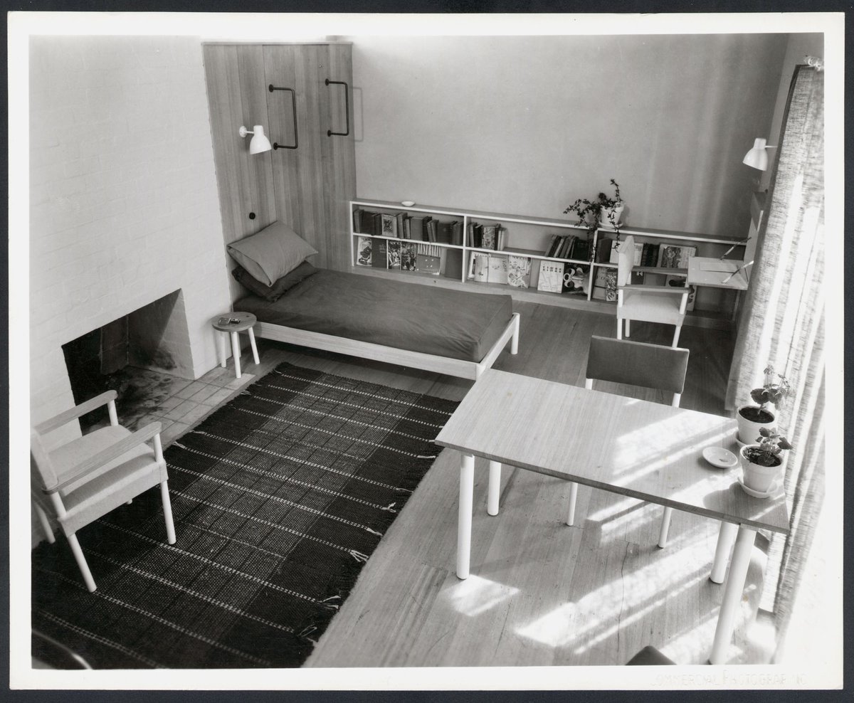 Clendon, batchelor flats, Armadale, Victoria (1939)