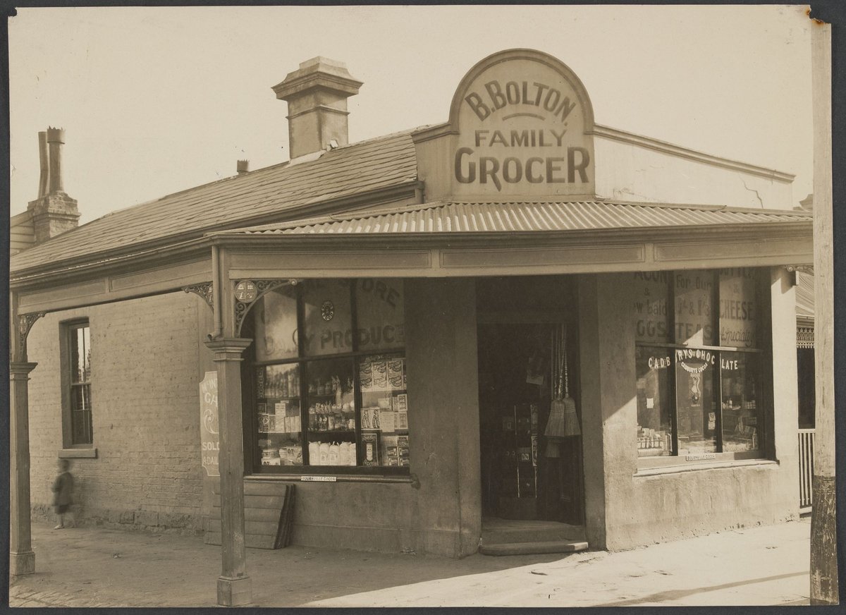 Interior and exterior, Benjamin Bolton, Family Grocer, Port Melbourne (1913–16)