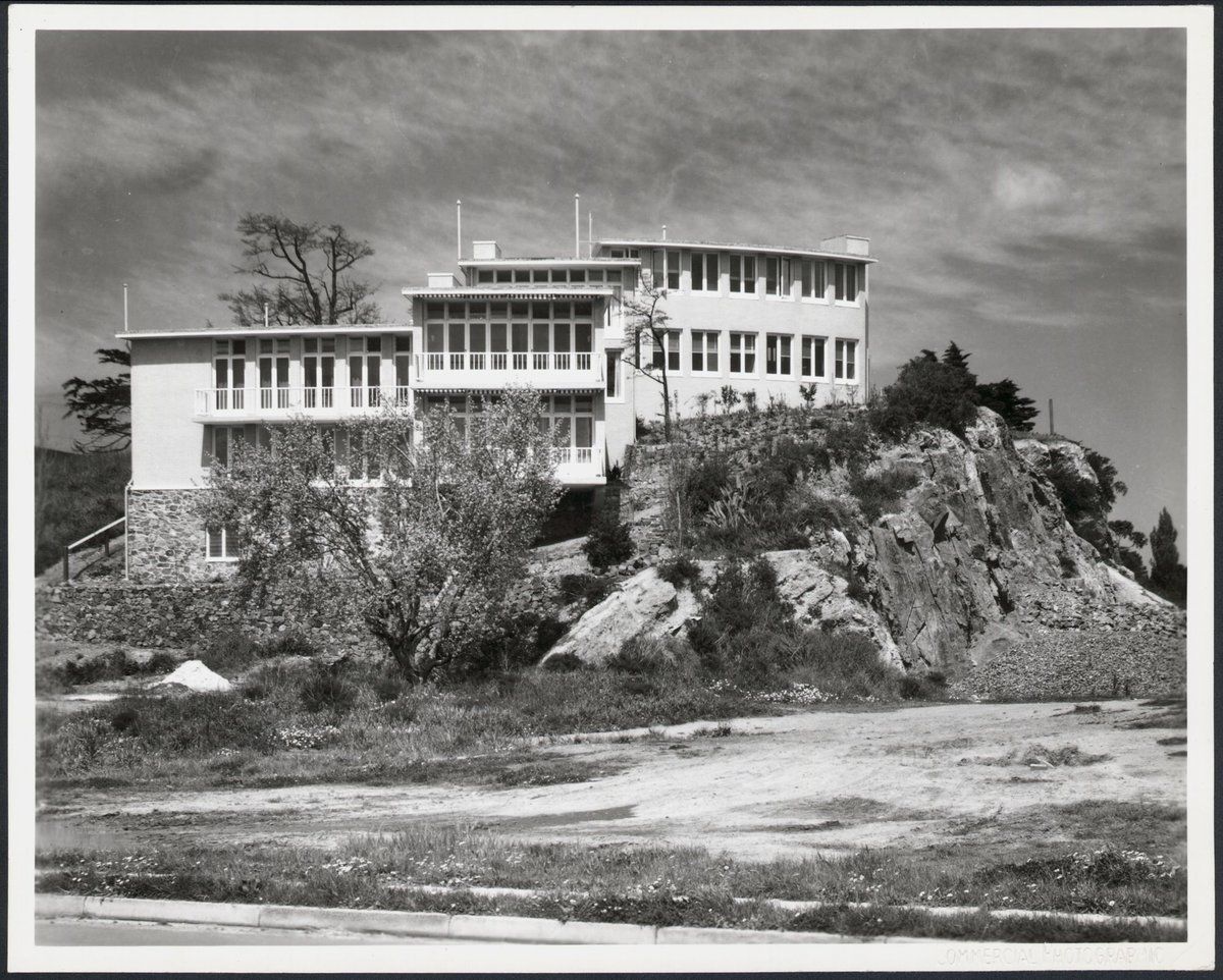 Quamby Flats, Glover Court, Toorak for Mr and Mrs W.E. Champion (1939)