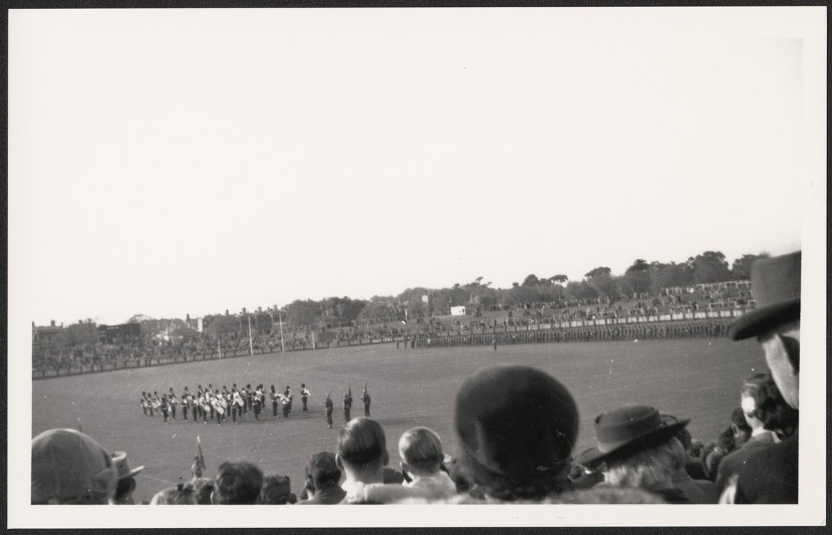 Melbourne at the time of Queen Elizabeth's visit 1954