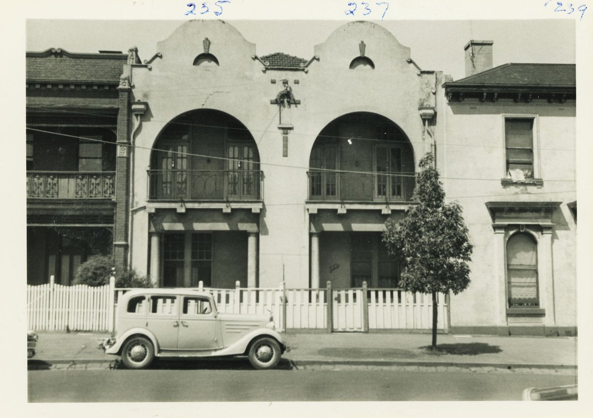 227-239 Bank Street, South Melbourne (1967)