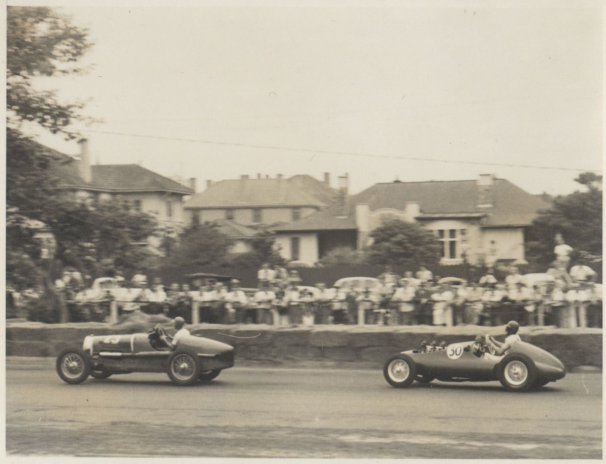Lou Molina, Albert Park (1953?)