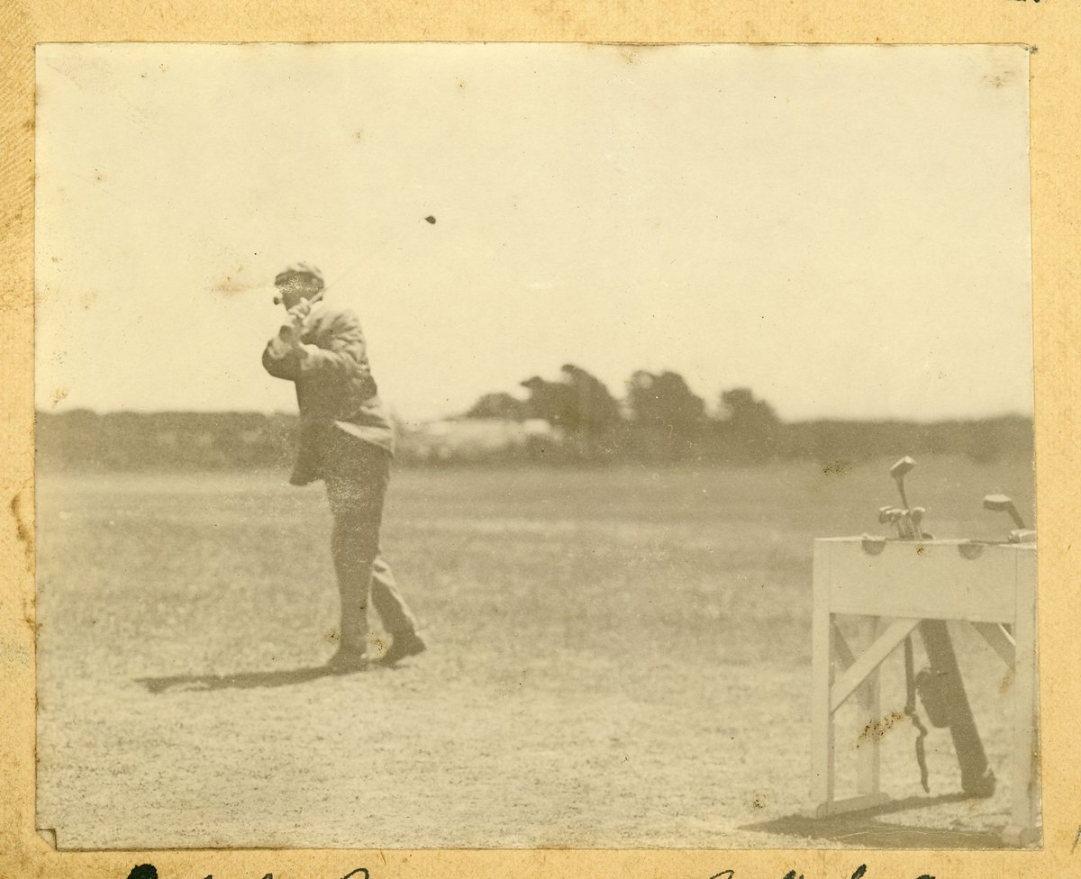 Golfers on the Royal Melbourne Golf Club course, Sandringham (1907)