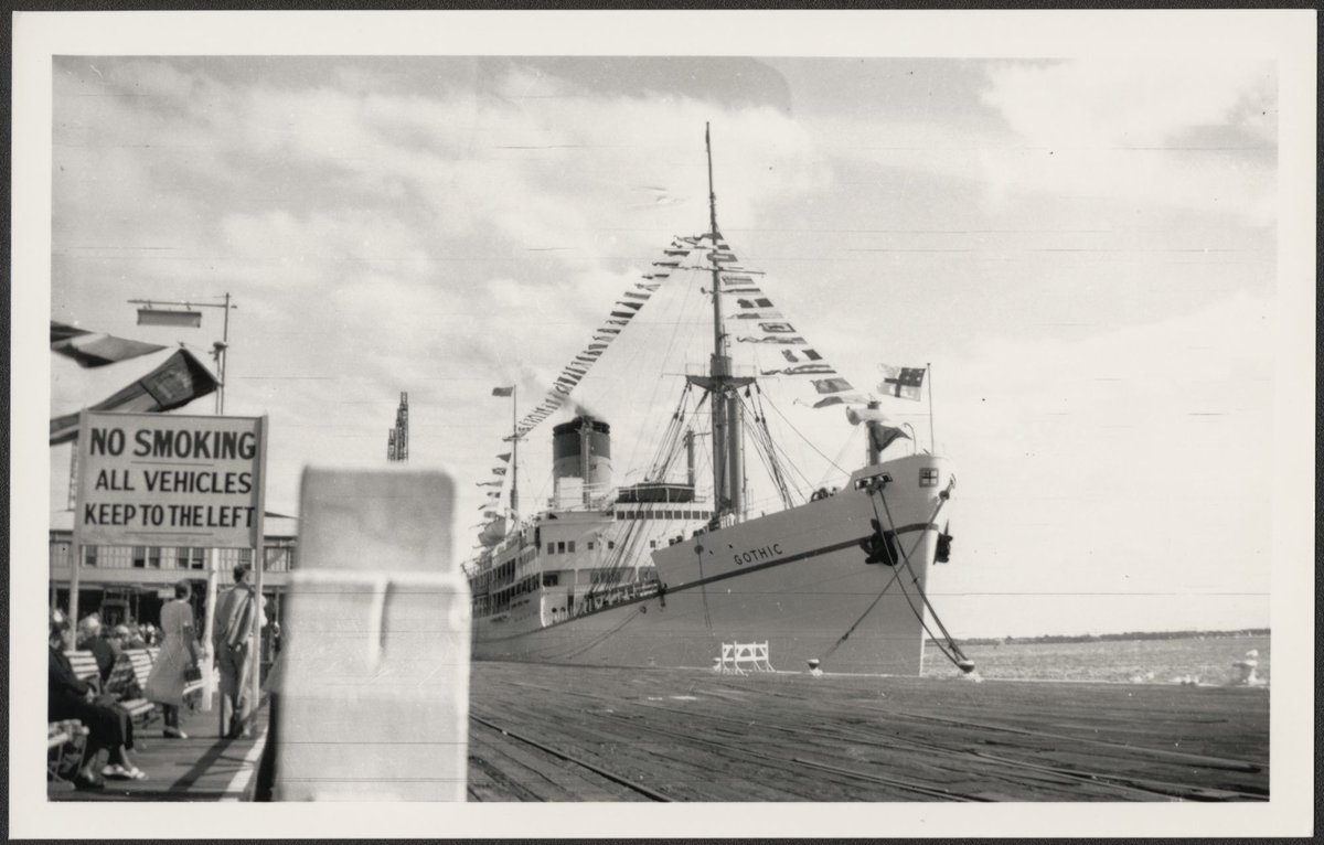 Melbourne at the time of Queen Elizabeth's visit 1954